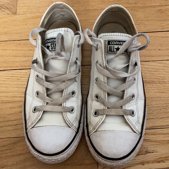 Leather converse white size 3 Clearance